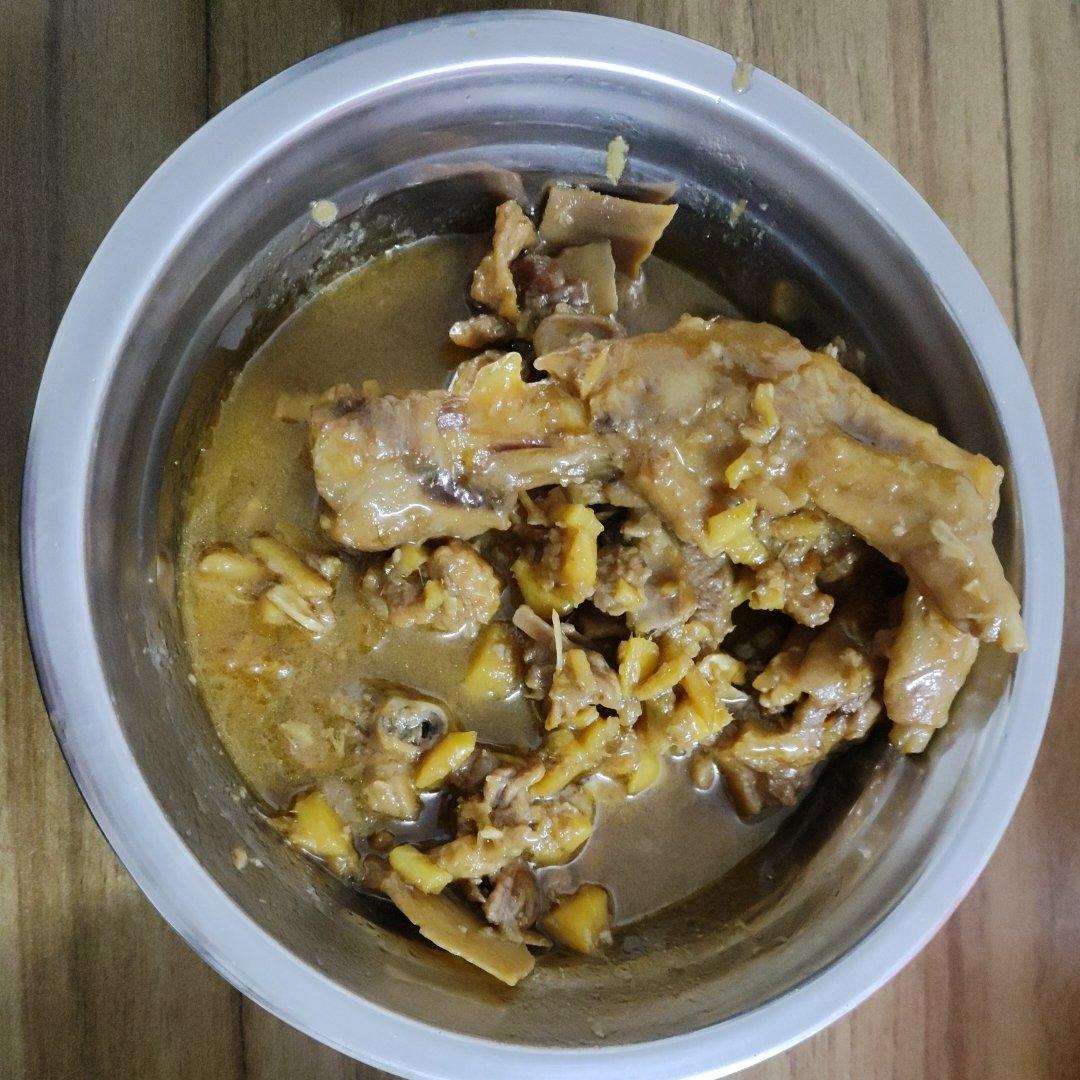 美味酸梅鸭