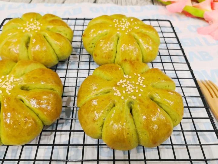 菠菜金枪鱼面包