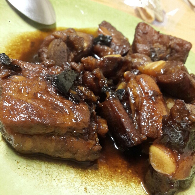 红烧排骨