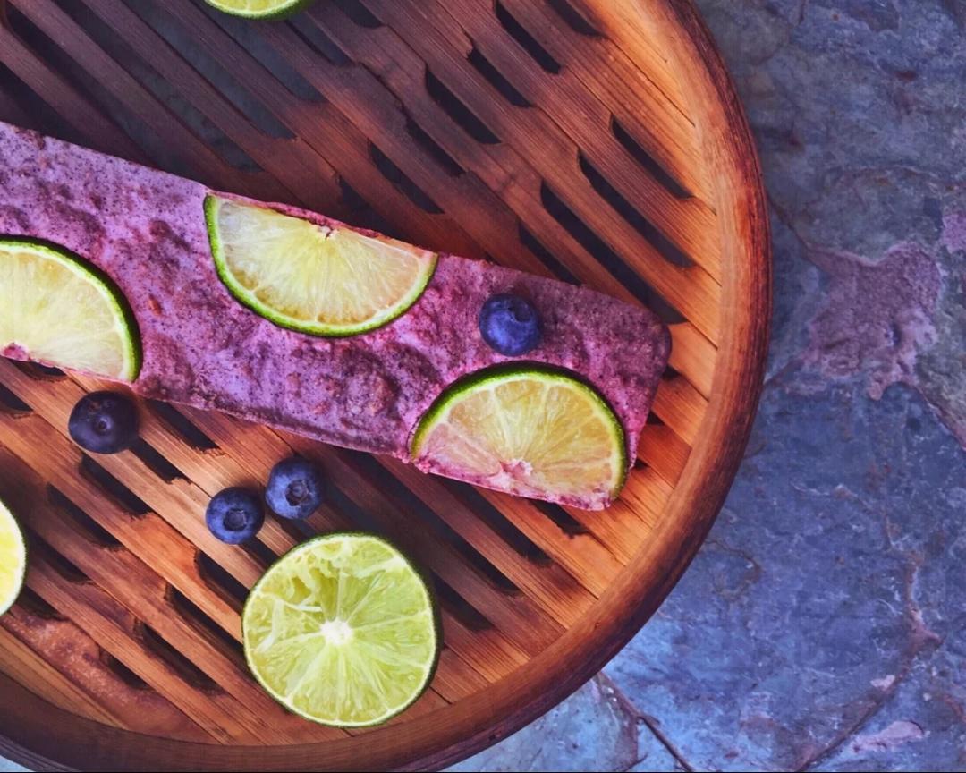 「Euterpe oleracea蓝莓海盐纯素入门级生食蛋糕」纯素|生机甜点|Raw Vegan的做法