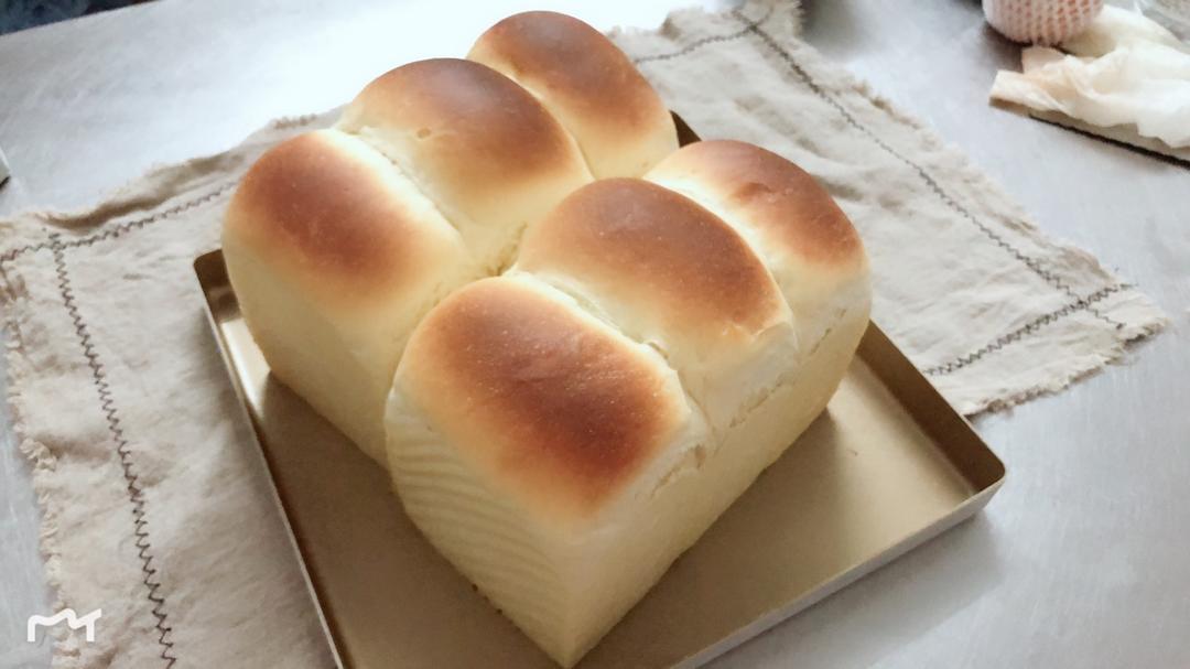 微咸味奶油吐司