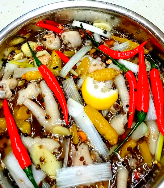 泡椒鸡爪