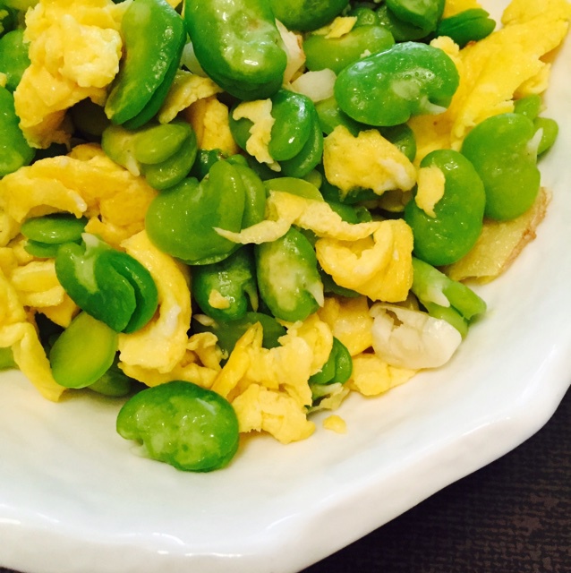 wang佳佳做的鸡蛋蚕豆米