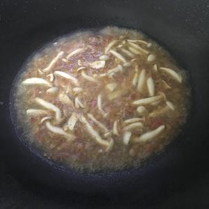 白玉菇番茄豆腐鸡蛋汤（减脂必备）的做法 步骤2