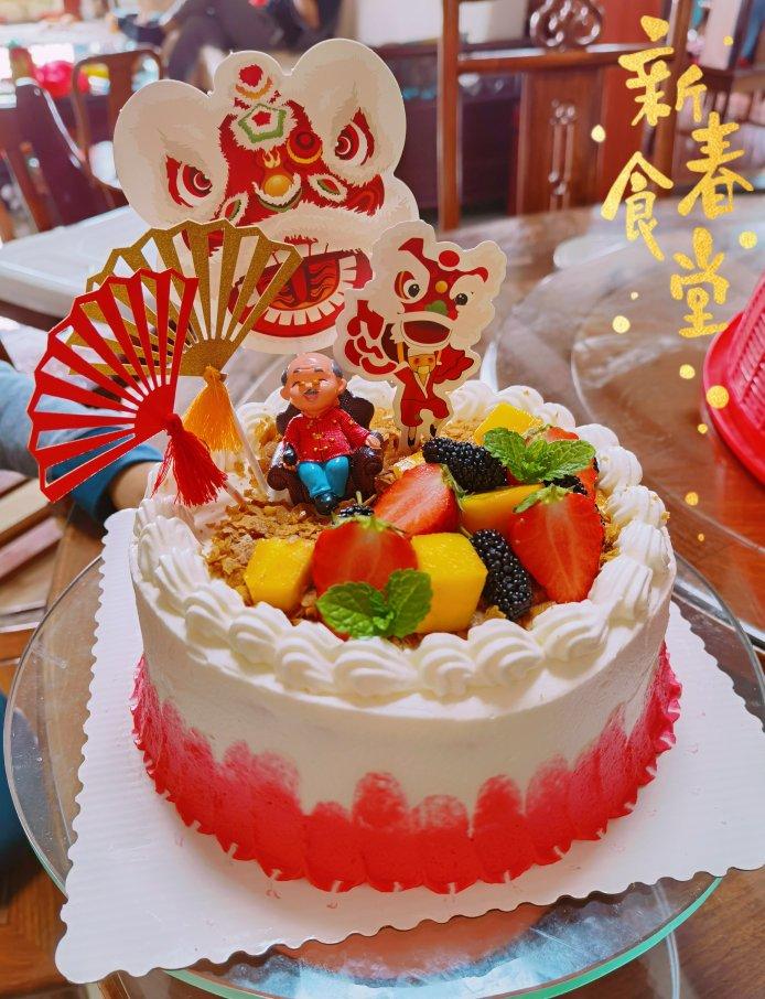 【全网最全合集】搬运🍓漂亮的草莓蛋糕~草莓季装饰灵感图