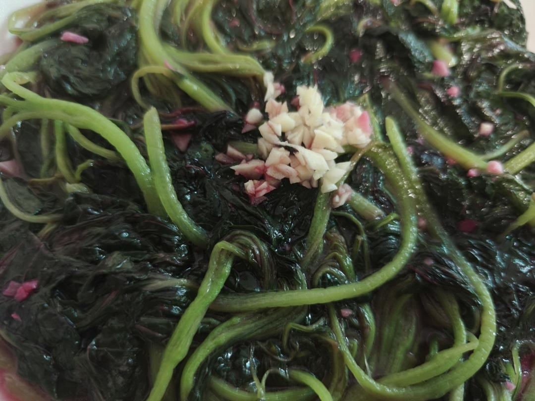 清炒红苋菜（简单菜也有窍门，一看就明白）