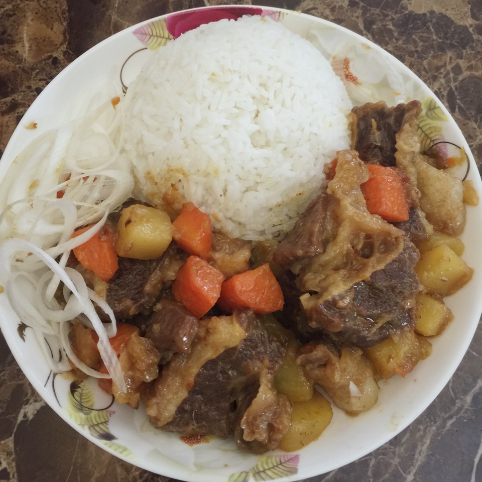 红烧土豆牛腩
