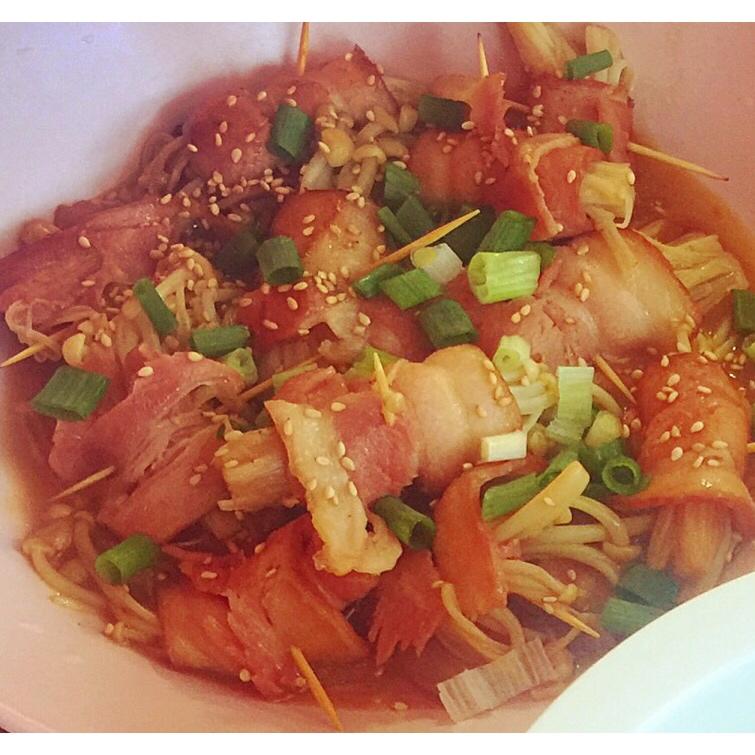 香煎培根金针菇卷