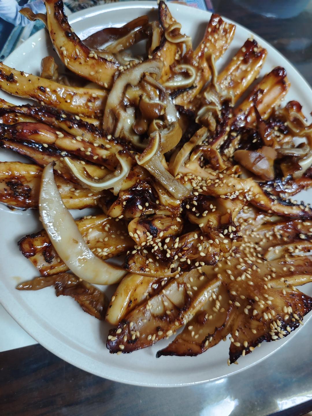 （烤箱版）香烤大鱿鱼~附带自制蒜蓉酱