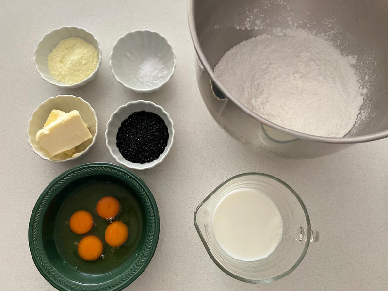 纯奶手撕吐司的做法 步骤1