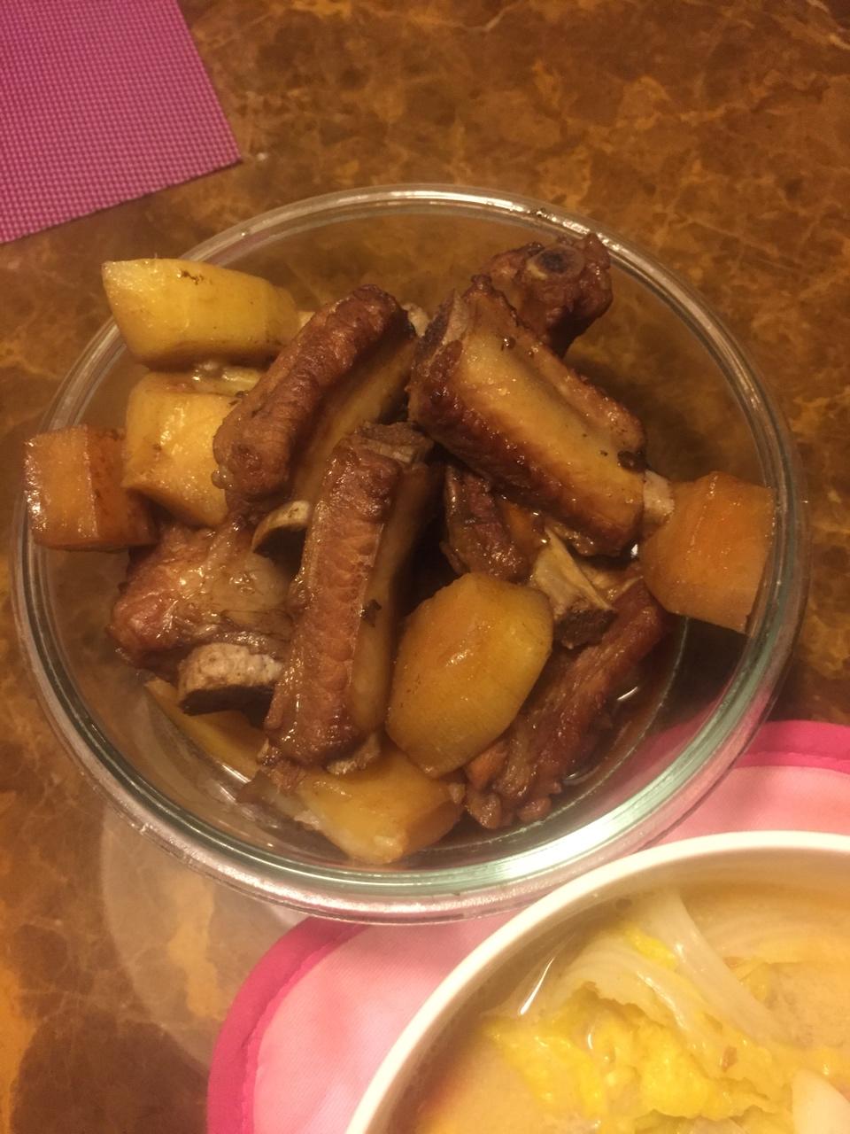 啤酒烧排骨（好吃到吼吼～）