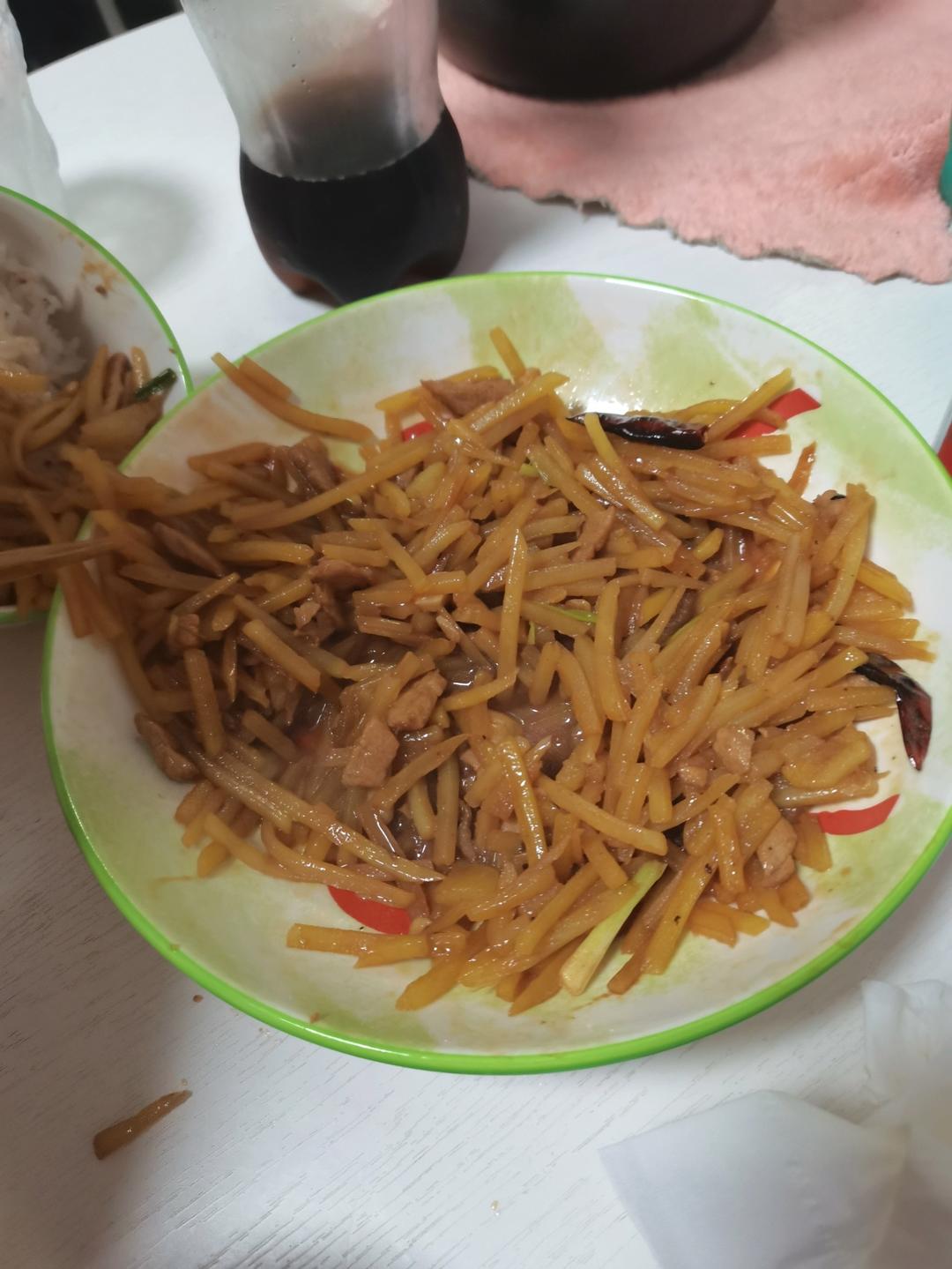 土豆丝炒肉