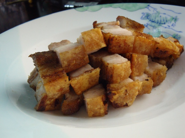 卡滋卡滋脆皮烧肉