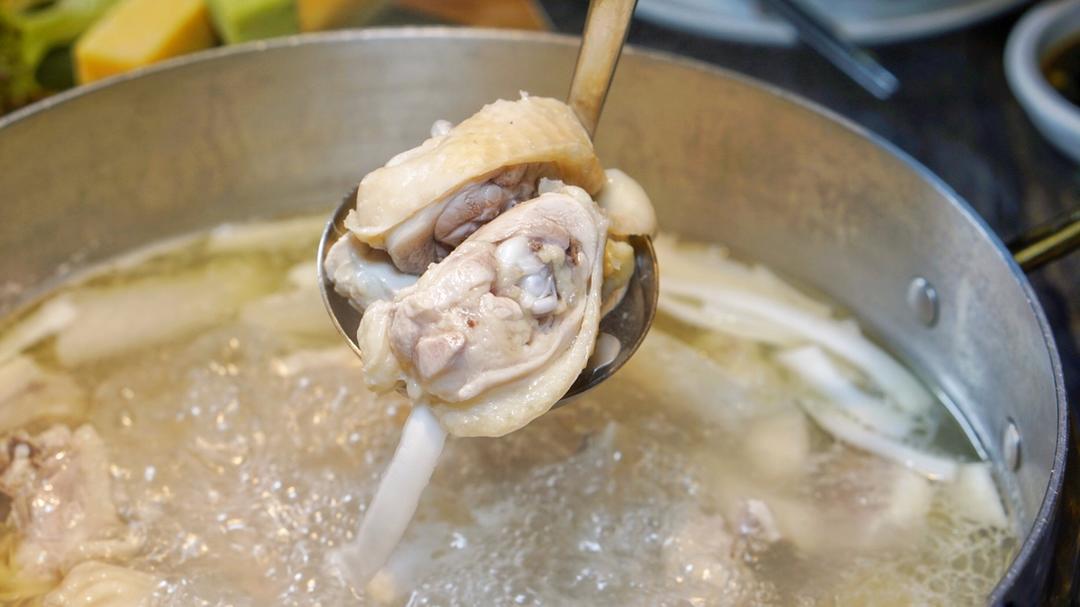 清甜椰子鸡汤