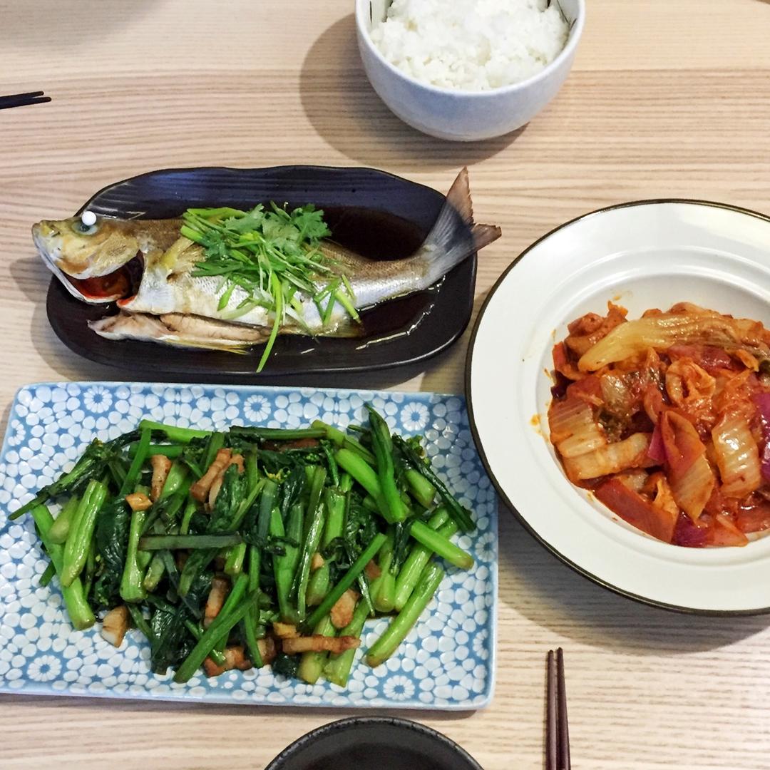 韩式泡菜炒五花肉——很爽很下饭哦