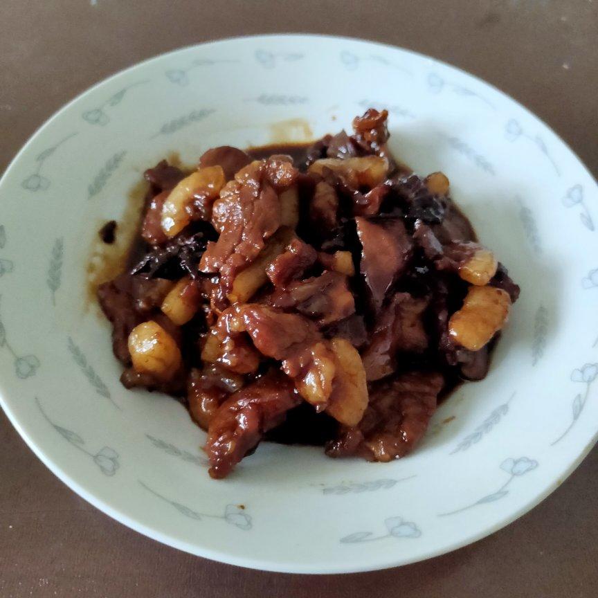 不焯水不放油的家常红烧肉