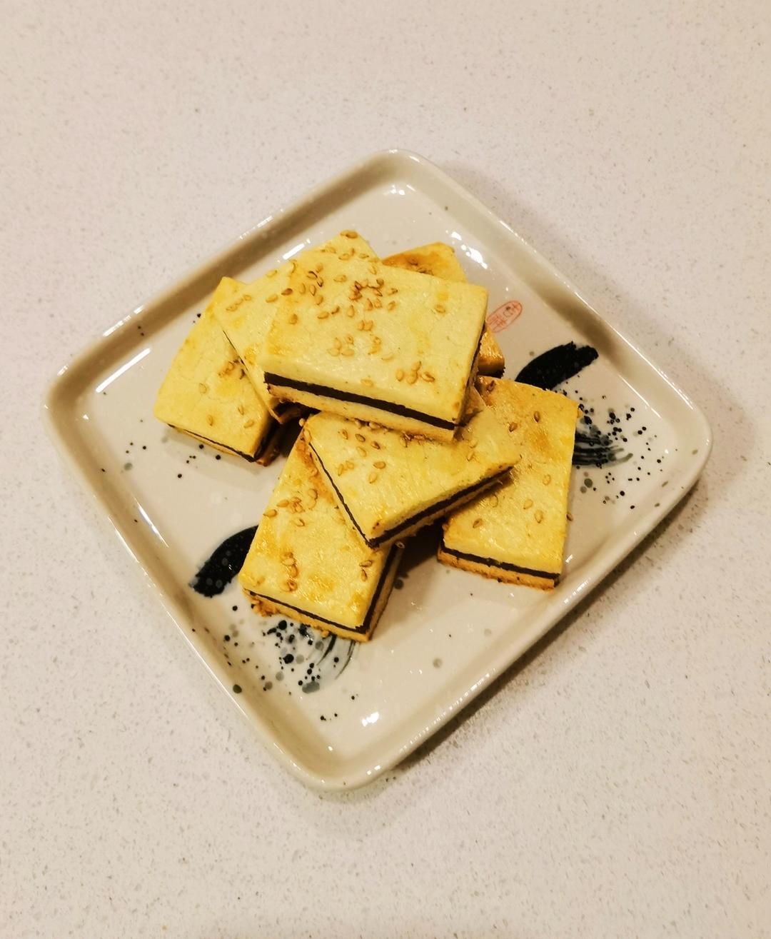 中西结合的枣泥酥