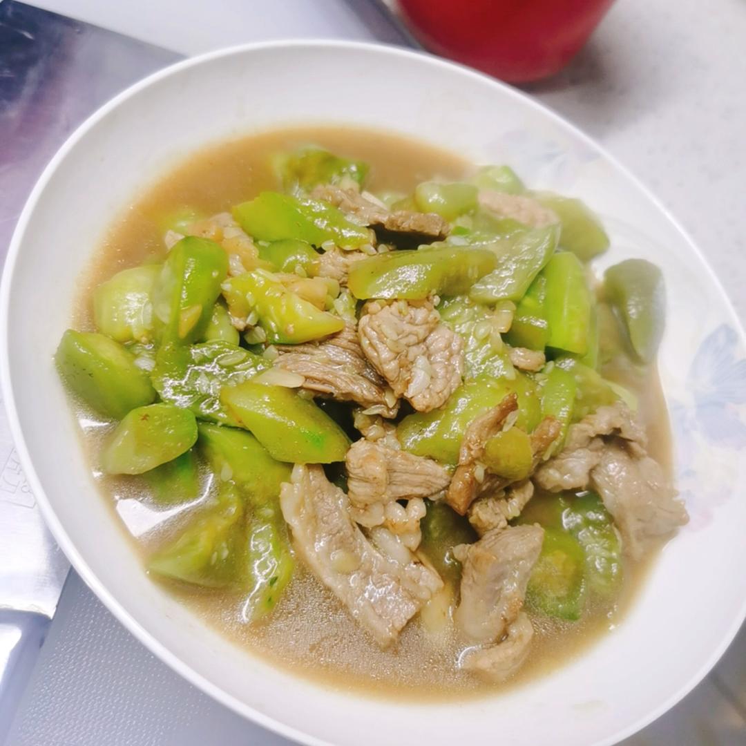 家常丝瓜炒肉