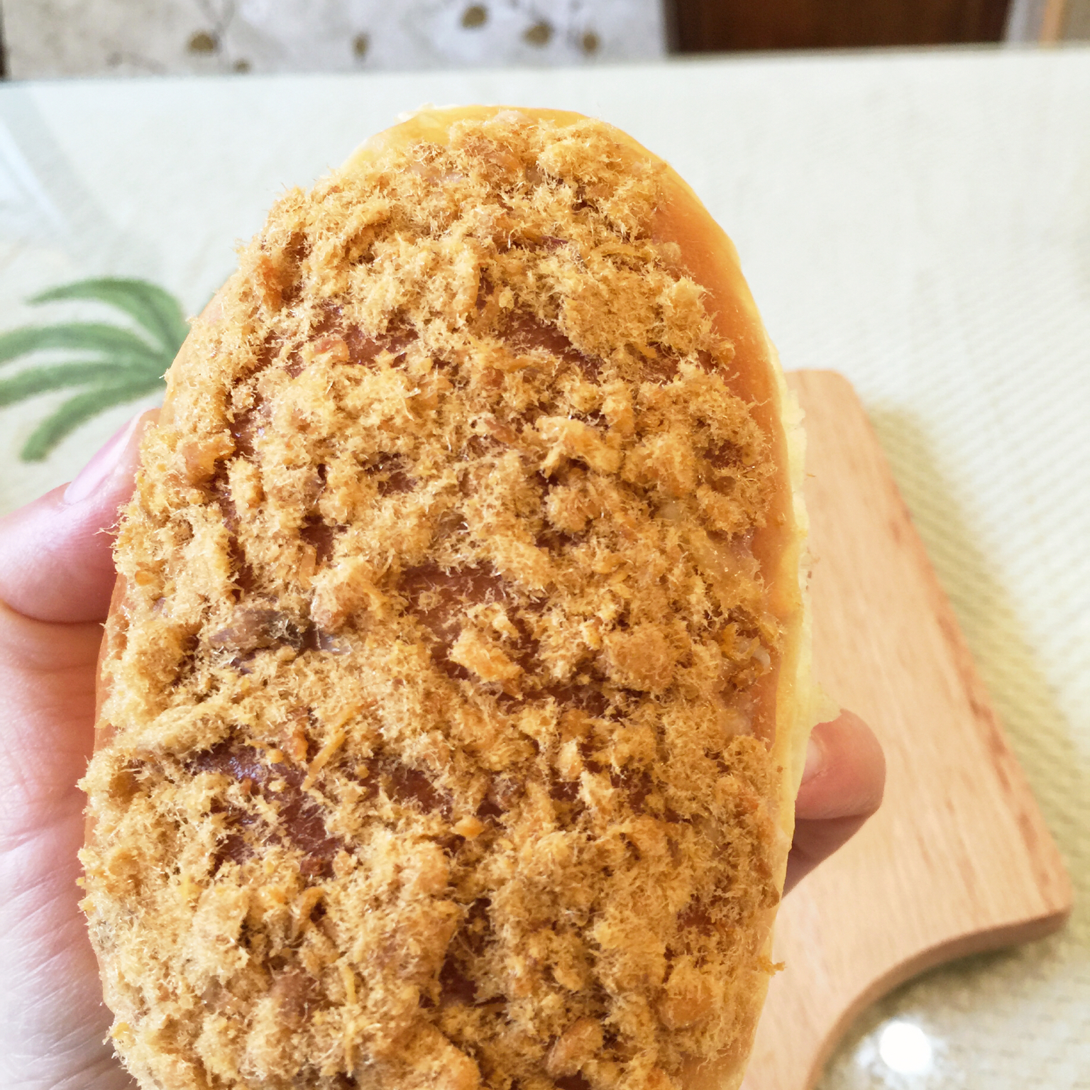 肉松面包