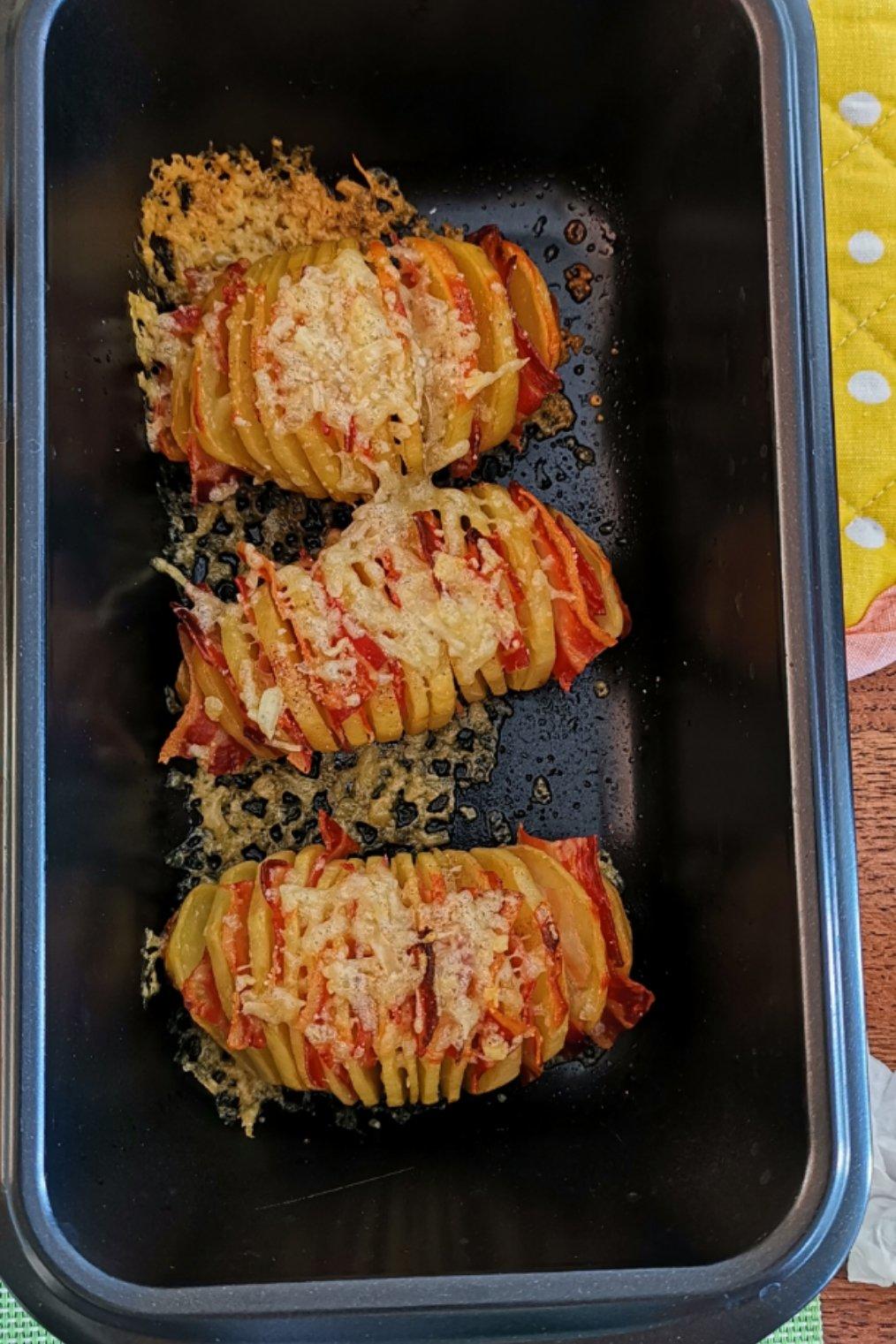 芝士烤手风琴马铃薯