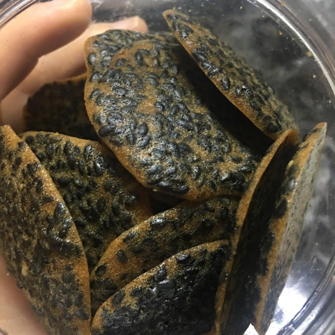 芝麻薄脆 芝麻脆饼 消耗蛋清/蛋白 脆香好吃 低糖低油版