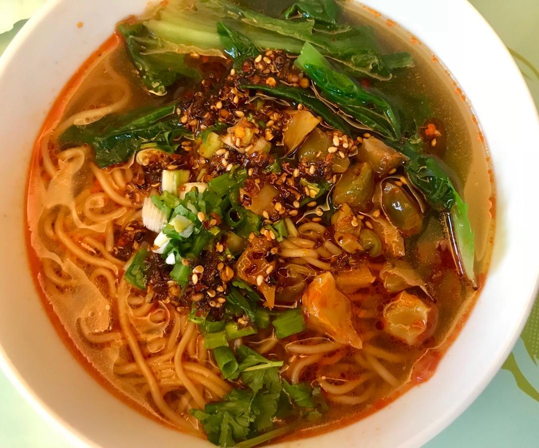 郭思琦wonderful做的麻辣小面