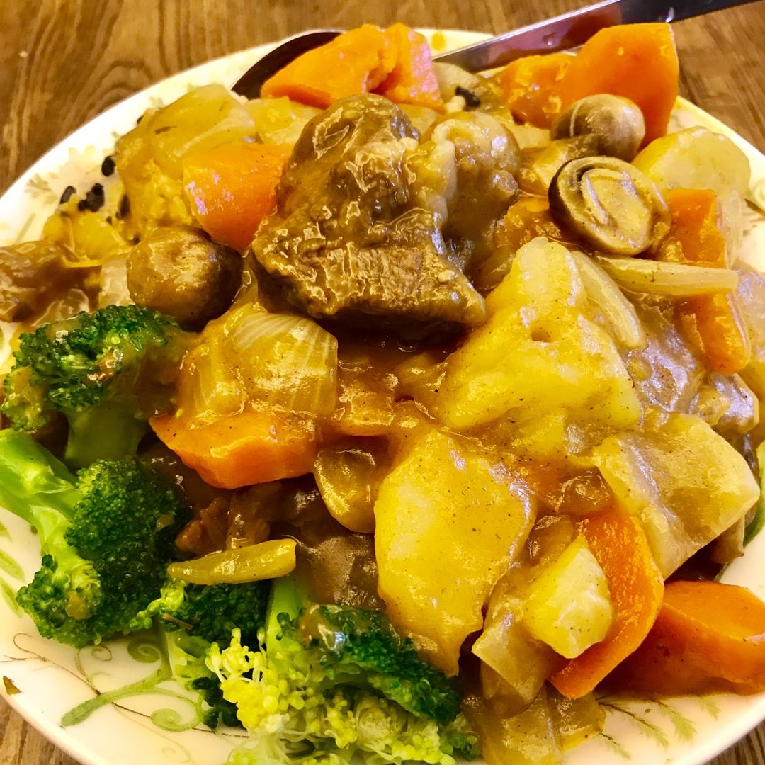 堂妈教你做咖喱牛肉饭