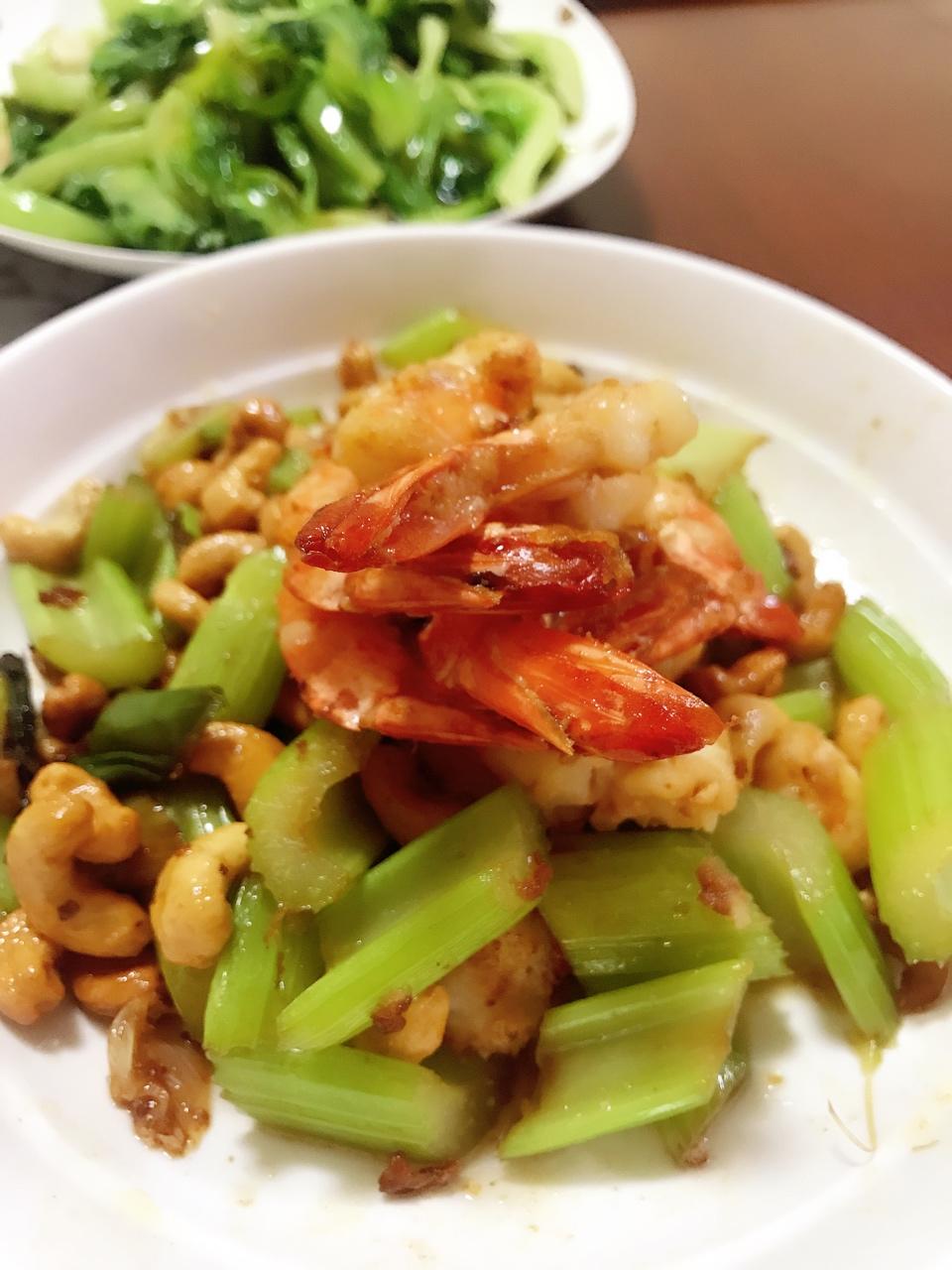 西芹腰果虾仁
