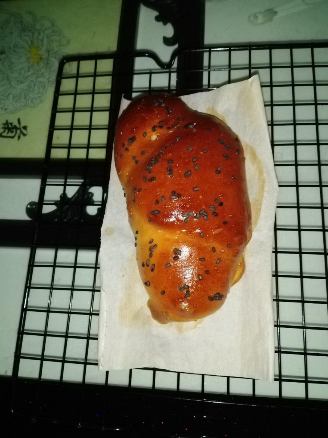 全麦肉松面包卷