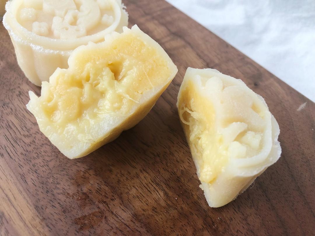 榴莲冰皮月饼