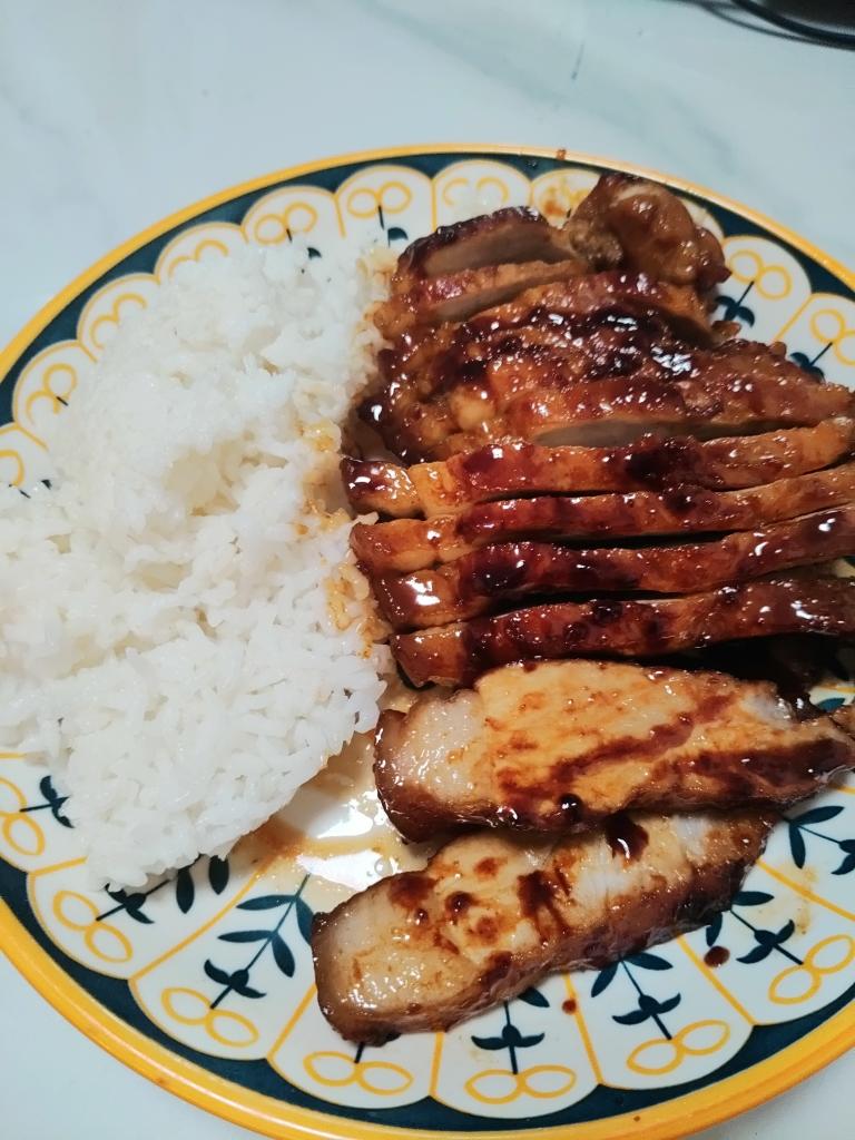 叉烧饭（养乐多）