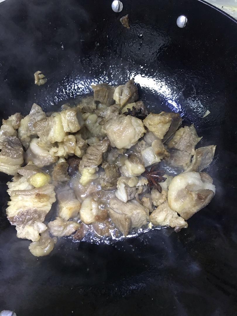 番茄土豆炖牛腩