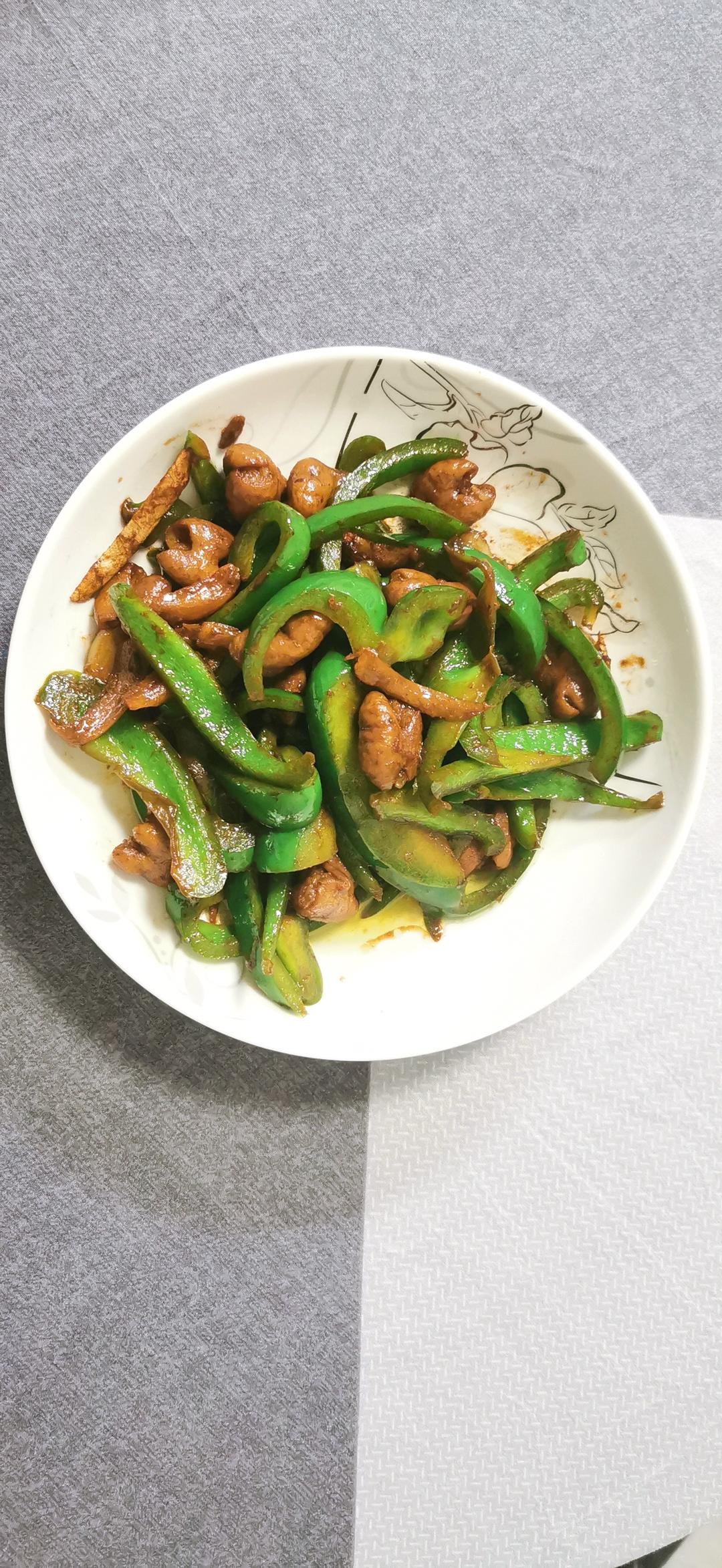 青椒炒肥肠