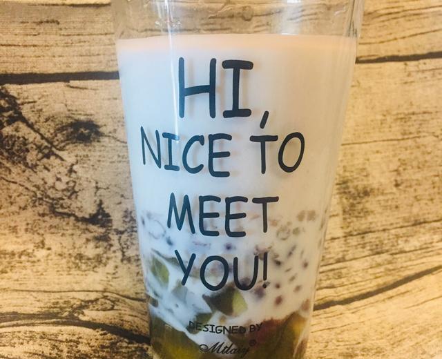 抹茶红豆冰粉饮的做法