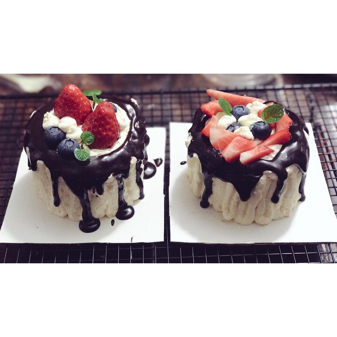 巧克力淋面裸蛋糕