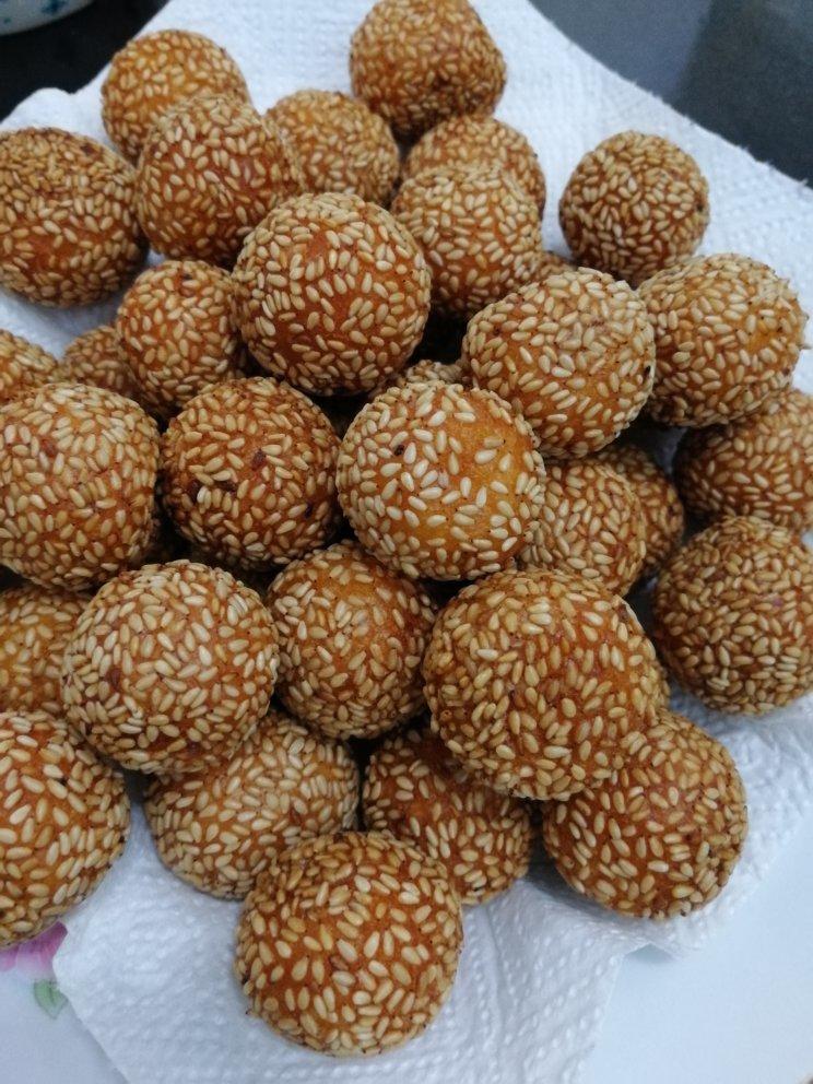 “南瓜芝麻球”聚餐必做小点心