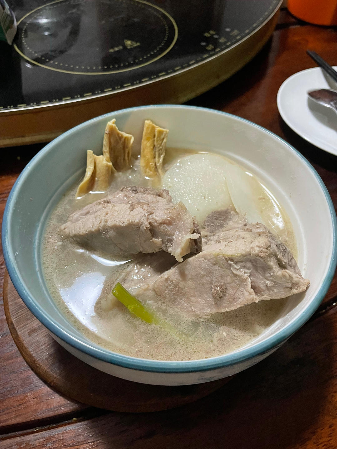 萝卜排骨汤