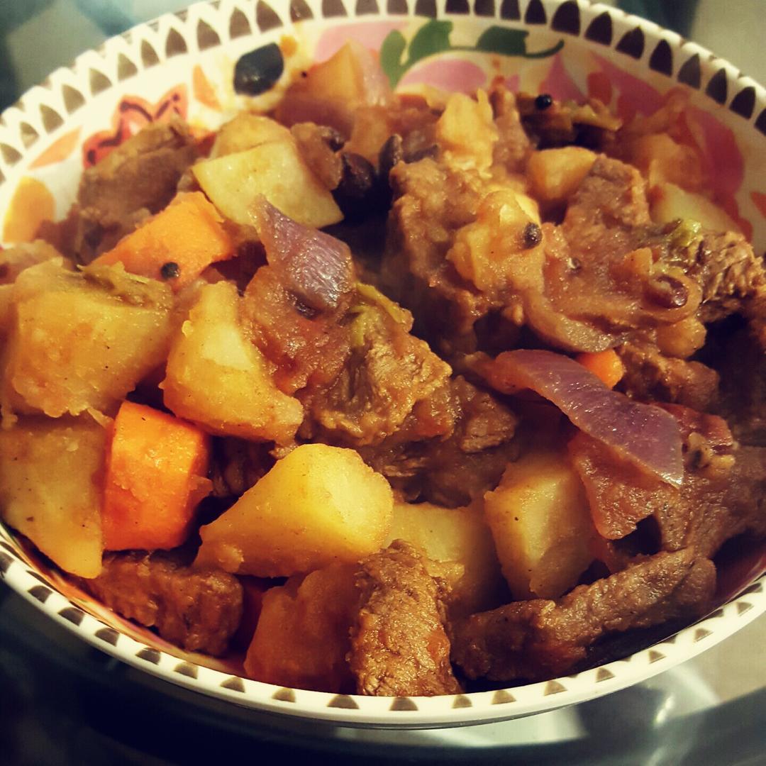土豆炖牛肉