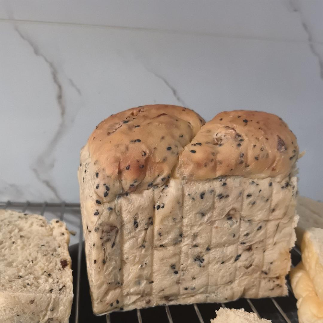 料多多红枣吐司