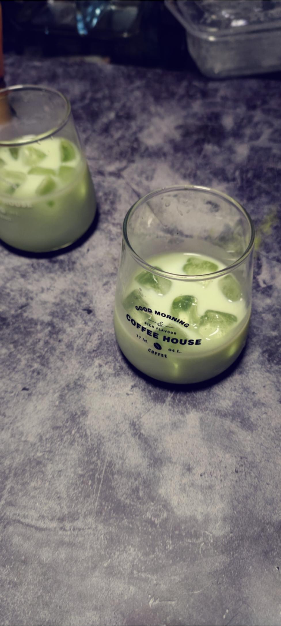 冰酿抹茶拿铁ICED MATCHA LATTE