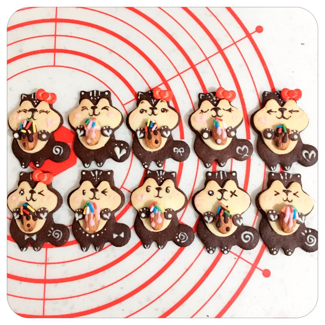 卡通饼干 － 杏仁小松鼠饼干和熊猫饼干