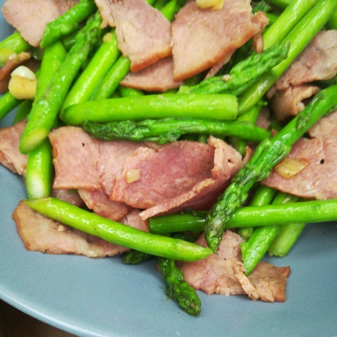 maylany做的培根炒芦笋