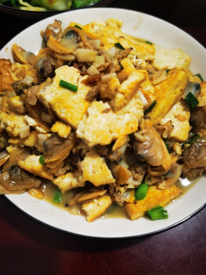 花蛤肉蘑菇炖豆腐