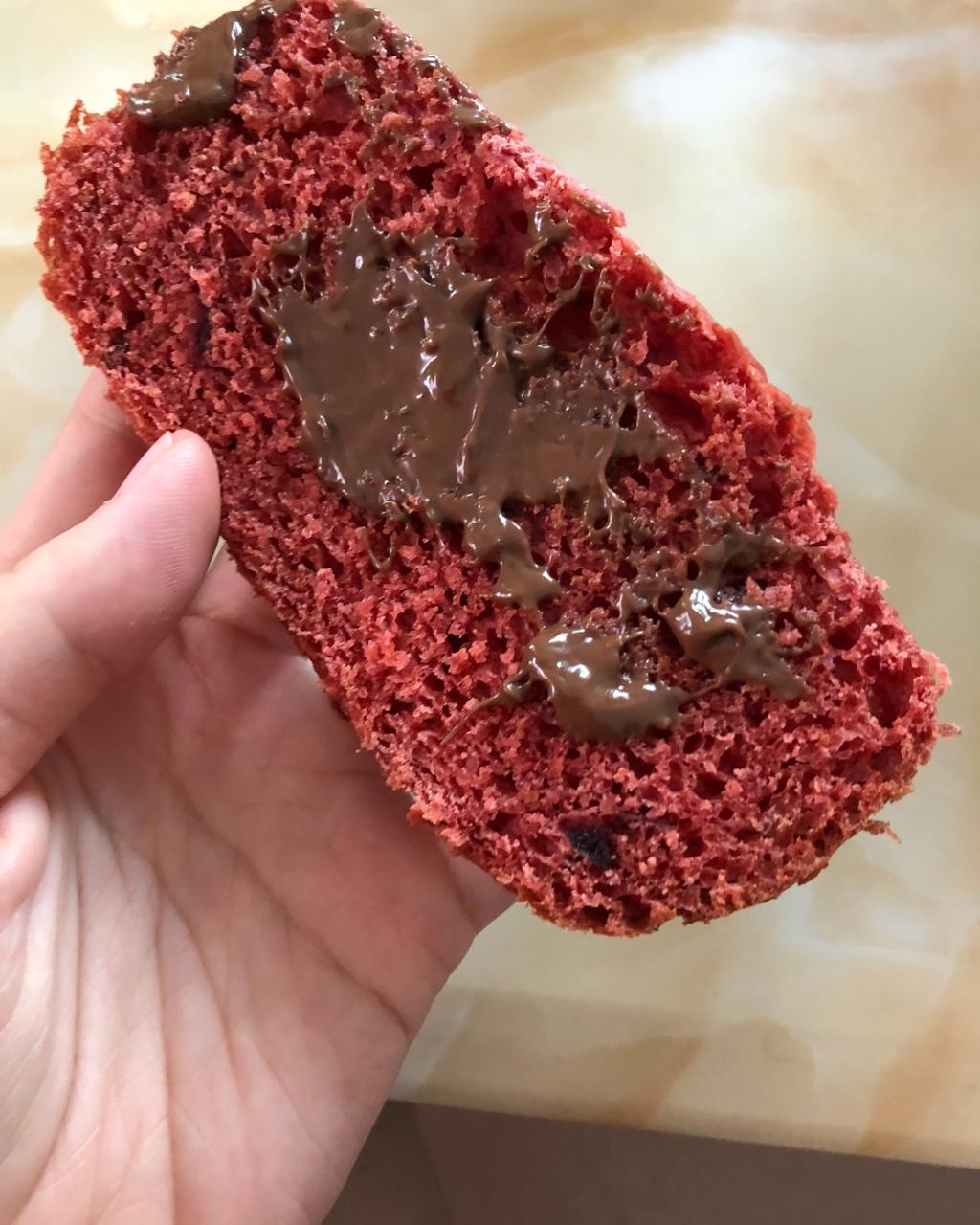 littleastudio做的红曲蔓越莓面包