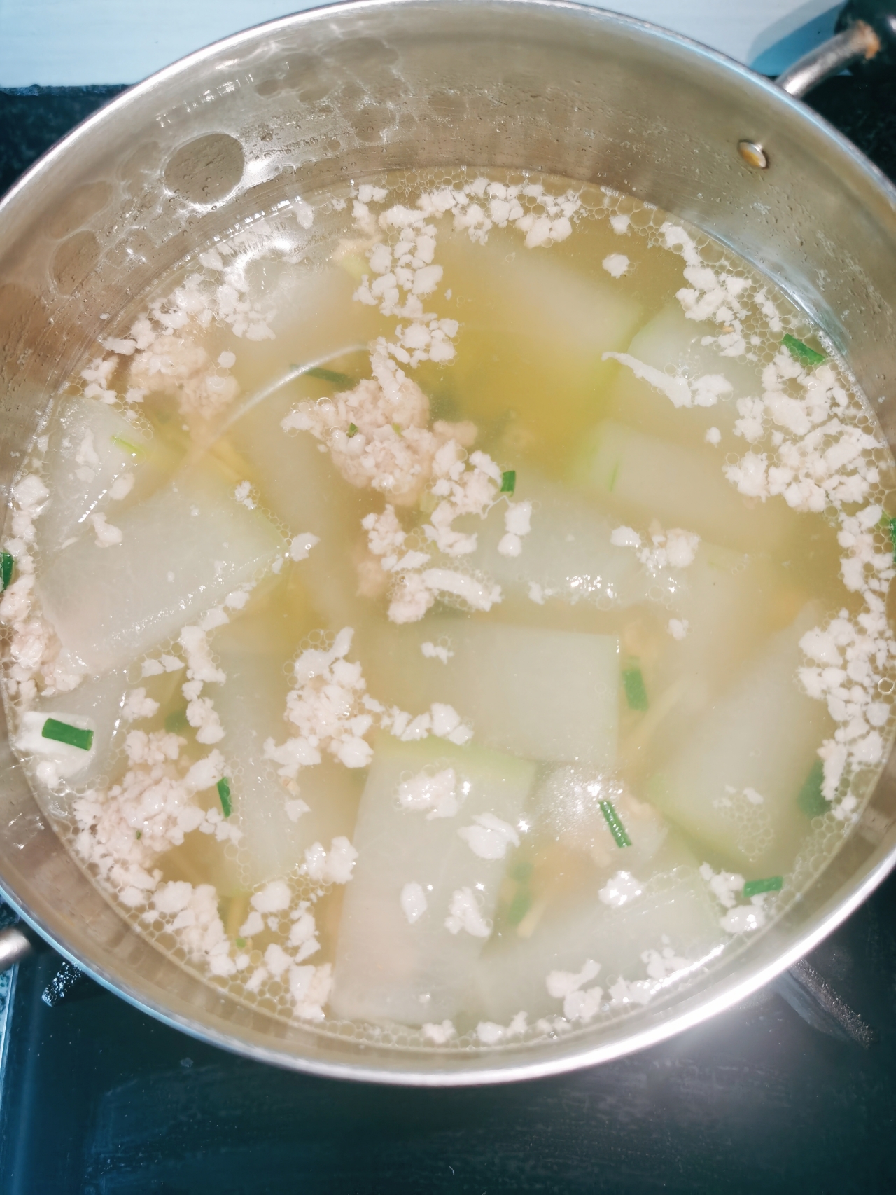 巨鲜美的冬瓜丸子汤
