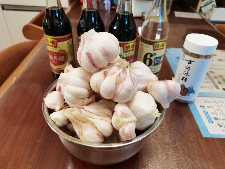 自制糖醋蒜（懒人版）