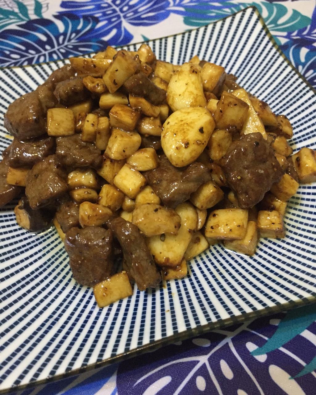 黑蒜子牛肉粒