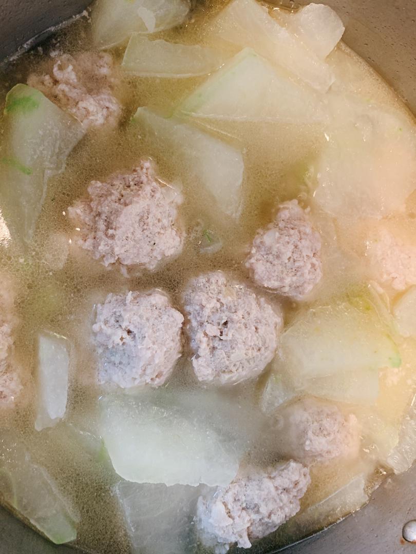 冬瓜汆丸子汤