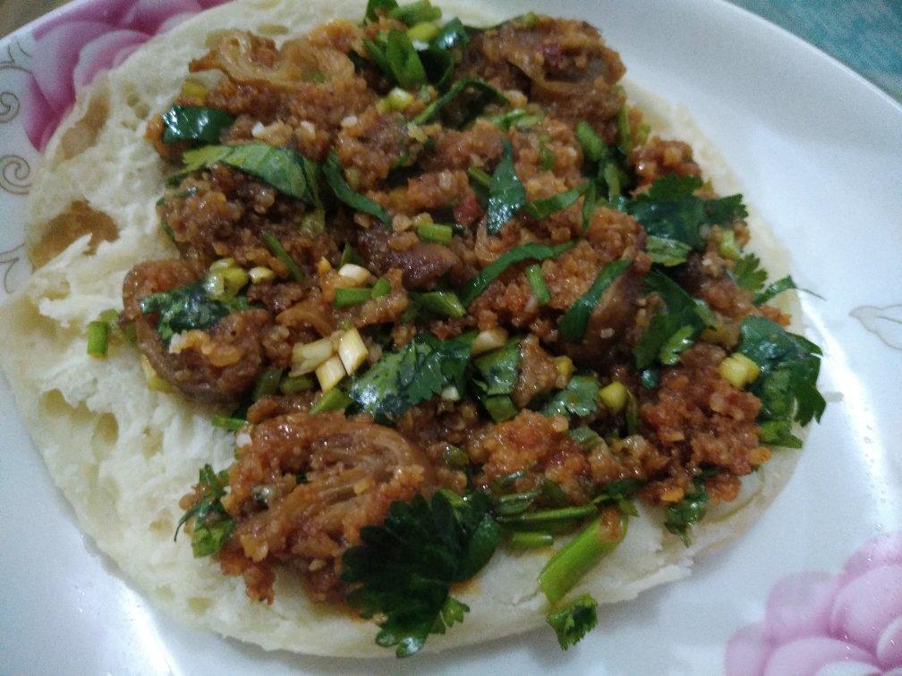 乐山夹江风味粉蒸牛肉及牛肉咔饼
