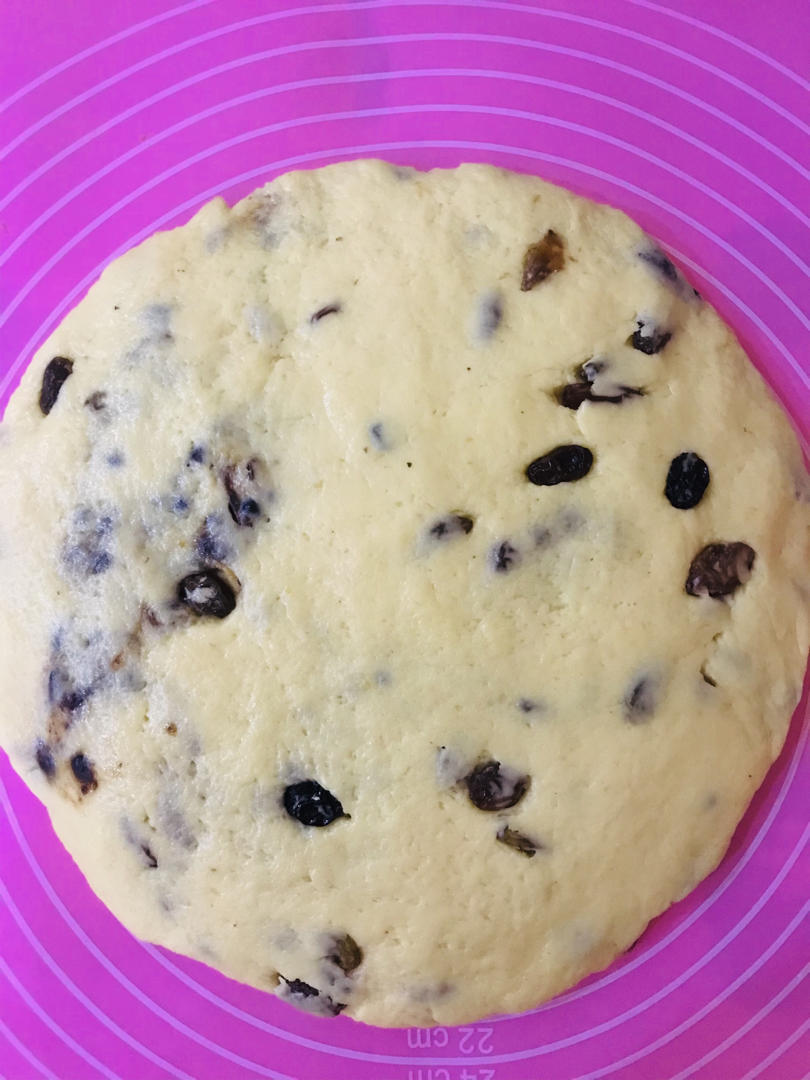 淡奶油果干燕麦司康饼